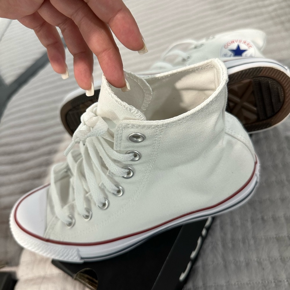 Hightop converse